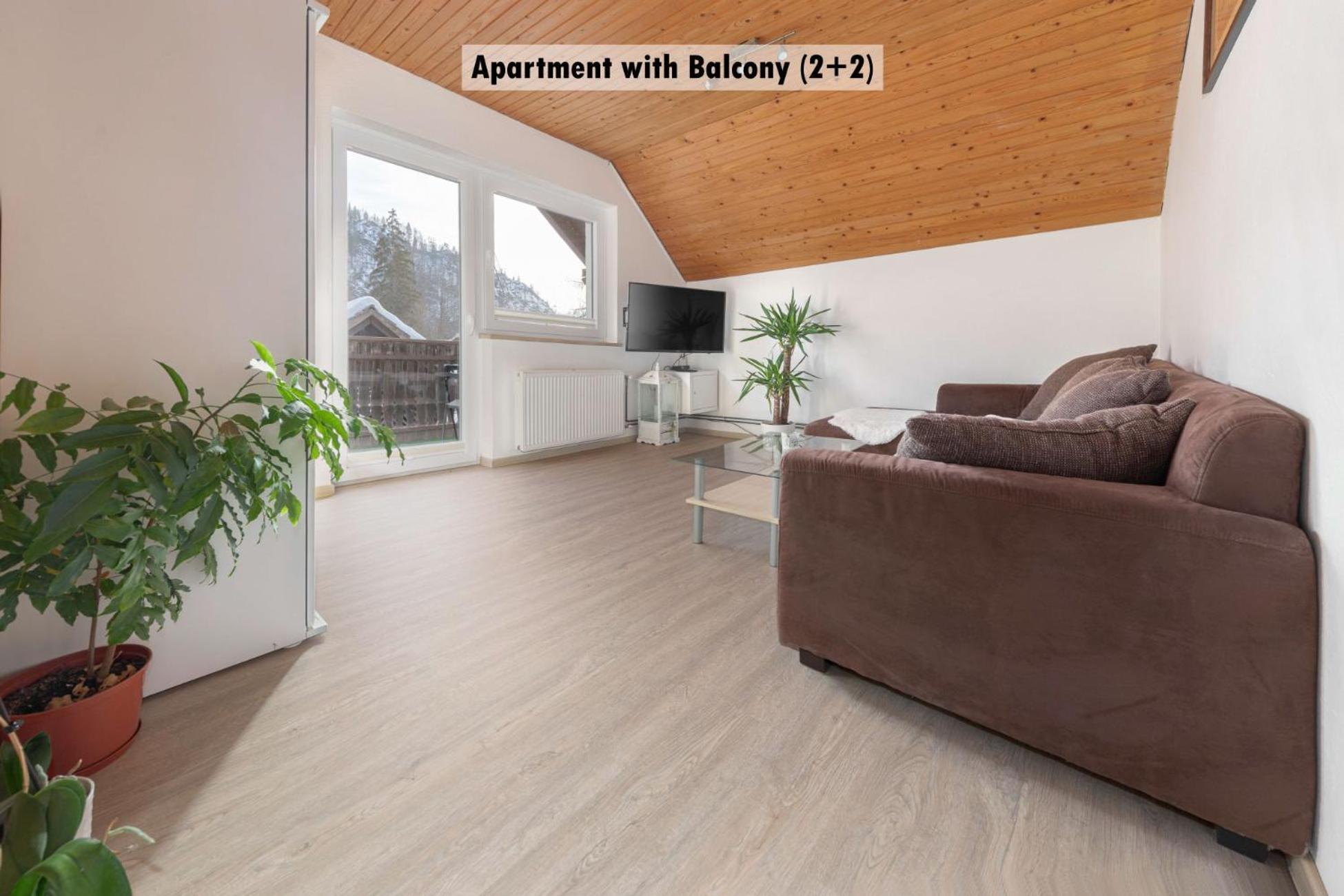 Apartments Farm House Uric 耶塞尼采 外观 照片